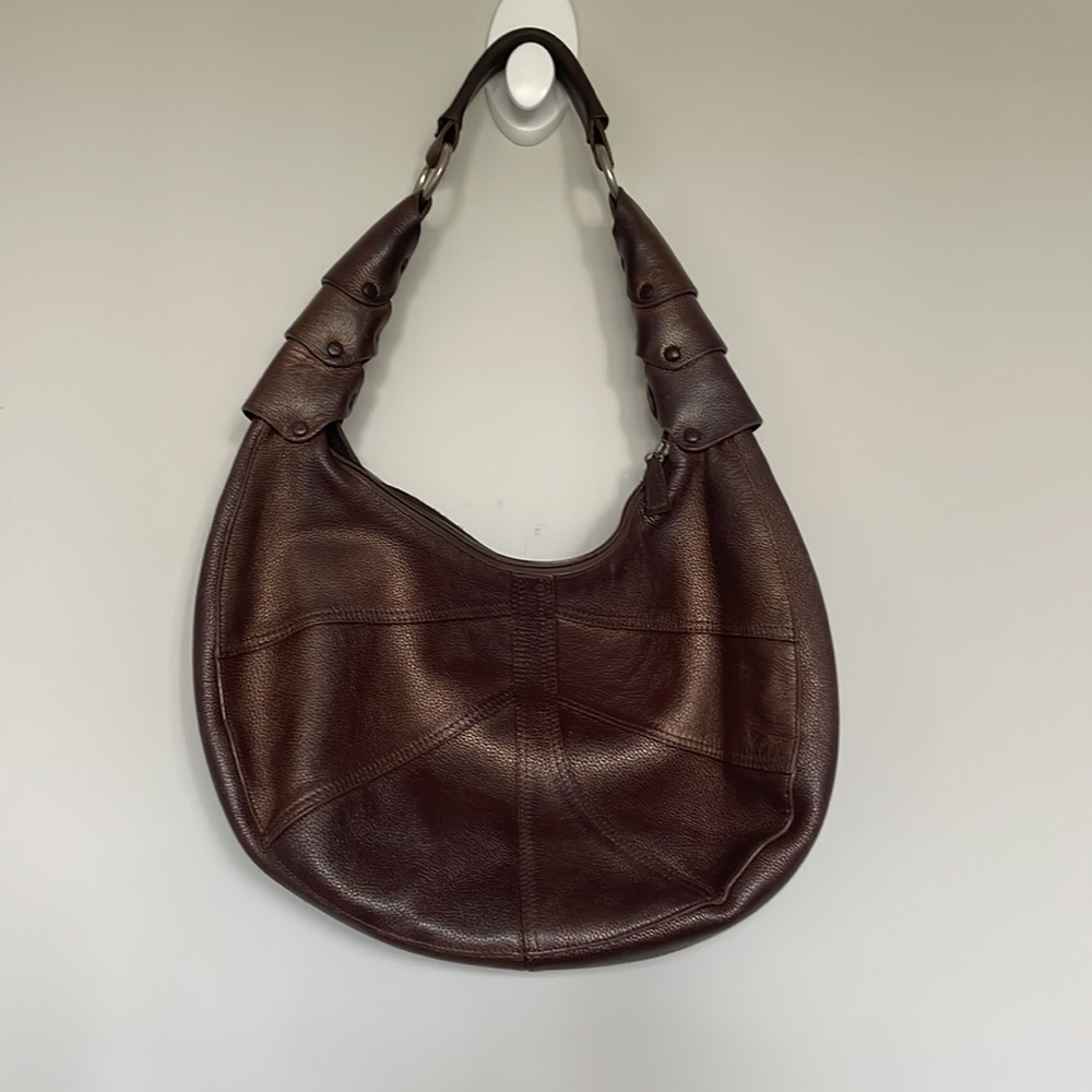 Ashneil Shoulder Bag - Picture 2 of 13